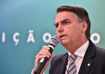 Bolsonaro diz que Brasil não sediará conferência climática da ONU em razão do custo
