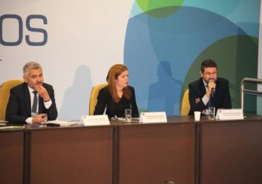 Desastre de Mariana é tema de debate em seminário internacional sobre a água