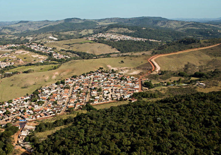 Governador reúne secretários para ações de combate à febre amarela em Minas