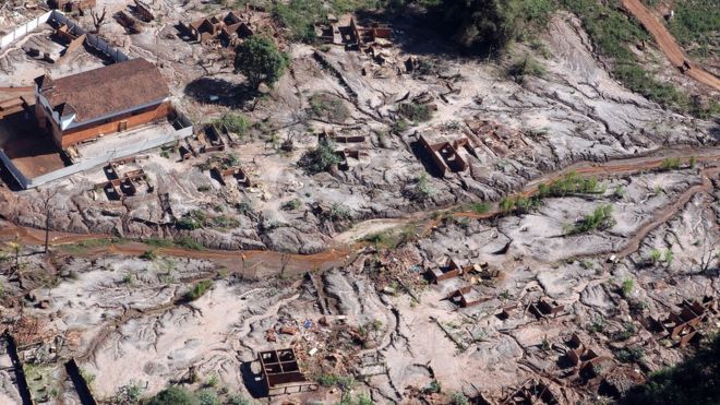 Exames constatam intoxicação por metais pesados em moradores de cidade atingida pelo desastre de Mariana