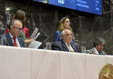 Plenário recebe política de combate à mudança do clima