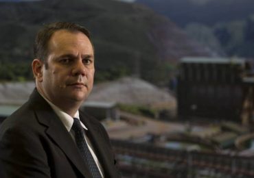 Samarco anuncia troca na presidência da empresa