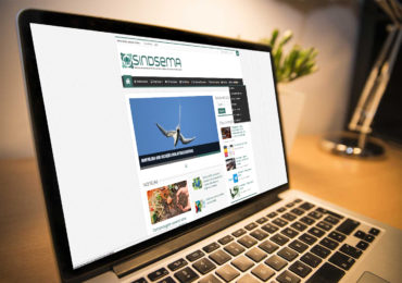 Plantão Jurídico via chat para filiados Sindsema