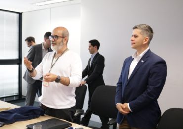 Sindsema realiza Café com o Secretário