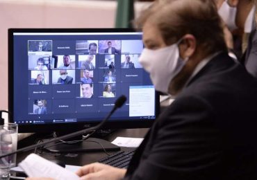 Com alíquotas progressivas, deputados aprovam segunda parte da reforma de Zema em 1° turno