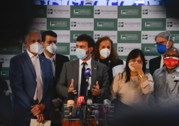 Oposição quer mobilização social contra reforma administrativa