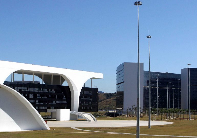 Sindsema já alertava: Relatório do TCE diz que Minas tinha R$ 23,7 bilhões em caixa em agosto